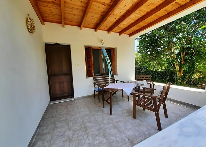 Chapel's House Lägenhet Pteleós